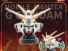 「ゴッドガンダム」たちがヘッド型スピーカーとなって登場！「シャイニングガンダム」はスーパーモードへの変形も再現 画像