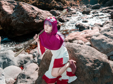 【コスプレ】まるで実写版な『ドラクエ2』ムーンブルクの王女が降臨！清楚な美しさに冒険しているような絶景も必見【写真7枚】 画像