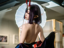 【コスプレ】『FGO』酒呑童子を“現界”させた美女がすごい！妖艶かつクールな肉体美に見惚れてしまう【写真27枚】 画像
