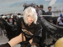 【コスプレ】『ニーア オートマタ』2Bが漆黒の花嫁に！抜群のスタイルと美しい太ももが際立つポージングが素晴らしい【写真8枚】 画像