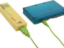 3DSの急な充電切れを助ける便利アイテム「ガチャピン×ムック 乾電池アダプタ」 画像