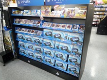 PlayStation Vita予約再開は追加生産によるもの ― 通販サイトは打ち切り、店頭ではまだ可能 画像