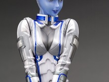 『Mass Effect』リアラ・ティッソーニと『鉄拳』吉光のフィギュアが発売決定 画像