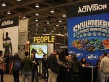 【GDC2012】キャリアパビリオンには開発者を目指す学生が多数詰めかける 画像