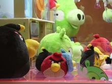 タイトー、『Angry Birds』ぬいぐるみを国内で初投入 画像