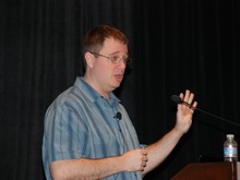 【GDC2012】PCオンラインゲームの移植に最適なモバイル端末とは? 画像