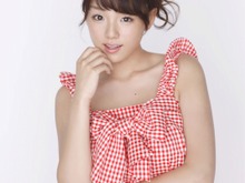 セガ＆SCE、『サムライ&ドラゴンズ』プロモーションにグラビアアイドル・篠崎愛さん起用 画像