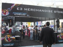 【E3 2012】Tシャツからボードまで充実のE3グッズが揃う「E3 Merchandise Store」  画像