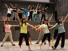 「もってけ!セーラーふく」は全員でダンス!「らき☆すた≒おん☆すて」稽古を一般公開 画像