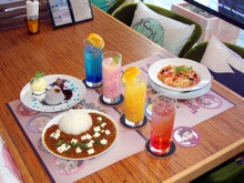 お昼はやっぱりマーボーカレー!ゲームの世界を存分に楽しめる「テイルズ オブ カフェ」の模様をレポート 画像