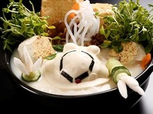 ズゴックとうふ&ザクとうふ、発売1ヶ月で100万丁突破 ― 鍋写真コンテスト開催決定 画像