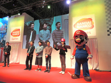 【JAEPO 2013】一足先に全部新しくなった『マリオカート アーケードグランプリDX』を体験 ― ステージにはマリオと我が家が登場 画像