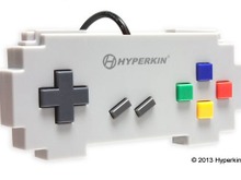 Hyperkinがスーファミライクのピクセルアートコントローラーをリリース 画像