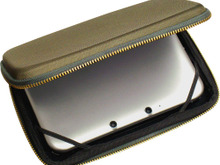 サイバーガジェット、シックな大人向けデザインの3DS LL用ケース「CYBER・スマートケース（3DS LL用）」9月27日発売 画像