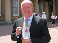 アイドスの終身会長を務めたIan Livingstone氏が退社、今後は教育方面へ 画像