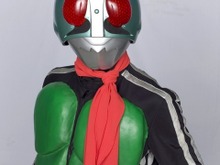 藤岡弘、38年ぶりに仮面ライダー1号に変身 画像
