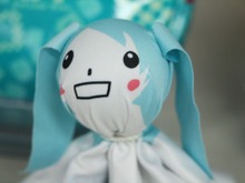 内海氏発売延期についてコメント、『初音ミク -Project DIVA- F 2nd』全国体験会の秋葉原回レポ 画像