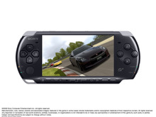 PSP、ピアノ・ブラック以外のラインナップが出荷完了に 画像