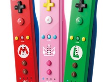 Wiiリモコンプラスに待望のピーチ姫カラーが登場！まずは海外で販売開始 画像