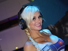 【E3 2014】お待たせしました!!今年も○○寸前な美人コンパニオンをご紹介 画像
