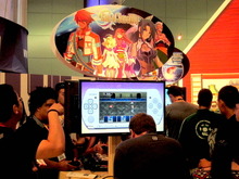 【E32014】フィーチャーフォンからスマホそしてコンソールへの展開も！3年目を迎えたケムコのE3ブースをチェック 画像