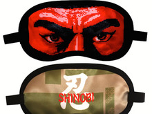 ノーツ、目力がヤバイ『SHINOBI 忍』モチーフのアイマスク「快眠の術」発売 画像