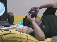 VRヘッドセット「Oculus Rift」を利用してバーチャル「ひざまくら」を実現した「ユニティちゃん イチャまくら」 画像