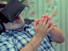 お爺ちゃん達がOculus Riftにトライ！内容はVRジェットコースター 画像