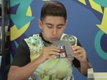もし現代の10代がファミコンで遊んだら…世代の壁を感じるインタビュー動画「これはプロジェクター？」 画像