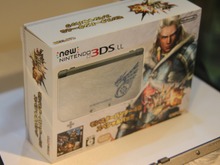 【TGS 2014】New 3DSの『モンハン4G』デザインや「きせかえフレーム」も展示 画像