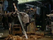 お馴染み鍛冶職人、今度は『デビルメイクライ』ダンテの大剣「リベリオン」を制作 画像