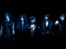 『バイオハザード リベレーションズ2』と「DIR EN GREY」のコラボ決定！―その他プロモ情報を多数公開 画像