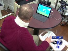 脳卒中治療用の新たなビデオゲーム、モーションセンサーでリハビリを 画像