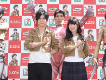 「進撃の巨人」等身大フィギュア初お披露目! 梶裕貴や石川由依も登場 画像