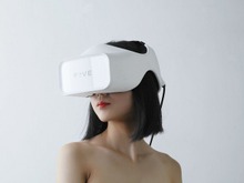 視線を追跡できるVRデバイス「FOVE」登場！ゲーム内キャラへ視線を向けると… 画像