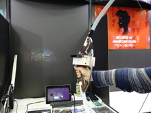 【TGS2015】“本物の弓”にプロジェクターがくっ付いているARシューティング『Shadow Shooter』がユニーク 画像