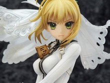 『Fate/EXTRA CCC』“拘束の花嫁衣裳”の「セイバー・ブライド」がフィギュア化！予約受付開始 画像