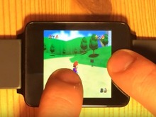 スマートウォッチで『マリオ64』『MHP2G』が動作!でも指でほぼ見えない… 画像