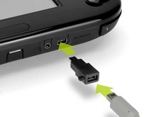 Wii U GamePad向け「MicroUSB 変換コンバータ」発売、スマホと同じケーブルで充電できる 画像