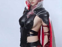 ライトニングは実在した？あまりにも本気すぎる『FFXIII』コスプレが凄い 画像