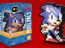 人気キャラクターのドット絵がライトアップ!海外グッズ