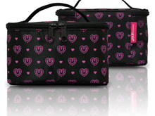 洗える「モノポーチDSi」と、女性向け“インフェミン”第2弾「オールインワンポーチ」「ハードカバー White」同時発売 画像