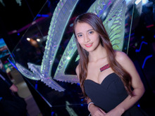 【COMPUTEX 2019】創立30周年のASUSがゲーミングPCブランド「ROG」と合わせて2ブース出展!台湾美女コンパニオンが眩しい【写真70枚】 画像