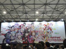 ブシロードブースは「バンドリ」一色！  多彩なグッズ求めファンが長蛇の列 【コミケ96】 画像