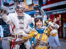 『モンスターハンターワールド:アイスボーン』狩猟解禁!渋谷に現れた受付嬢の笑顔にさっそく狩られた【写真38枚】 画像