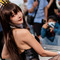 【コスプレ】『NIKKE』ノワールの美ボディが炸裂！バニーガール姿で挑発的なポージングから目が離せない【写真7枚】