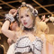 【コスプレ】水玉フリルの夏衣装が似合う！黒ニーハイで美脚を魅せる蠱惑的な美女レイヤーに人気が殺到【写真8枚】