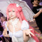 【コスプレ】純白の夏衣装が麗しい！『NIKKE』ドロシーの美脚を存分に魅せる香港の美女レイヤー【写真8枚】