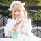 【コスプレ】新人美少女コスプレイヤーの純白ミニスカドレスが可愛すぎ！金髪ロングヘアーで清楚な魅力も全開【写真12枚】