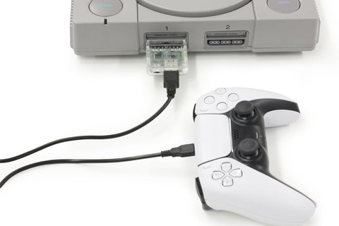 PS2/PS1本体でPS5/PS4/PS3用コントローラーが使える変換アダプタの発売日が決定！ 画像